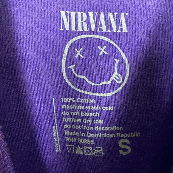 Nirvana in Utero Rock T-shirt size Small - Picture 2 of 8